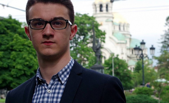 Нотр Дам, но не онази, която изгоря в понеделник