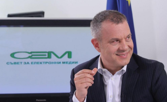 Сашо Диков и Емил Кошлуков ще се борят за шеф на БНТ