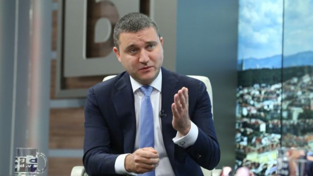 Горанов: С премиера преценихме да не подавам оставка заради субсидиите
