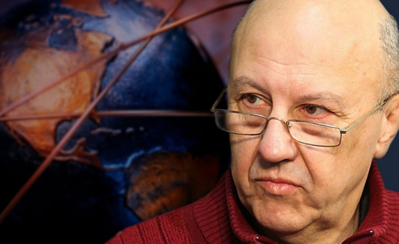 Андрей Фурсов: Източна Европа винаги гледа към силния на деня