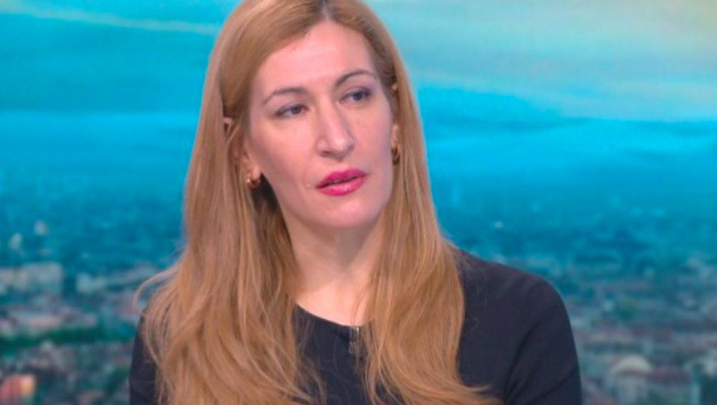 Ангелкова: Няма основание за моята оставка 