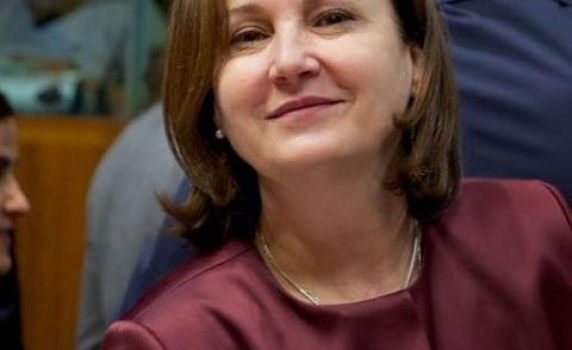 Бъчварова е разрешила даренията в МВР въпреки закона
