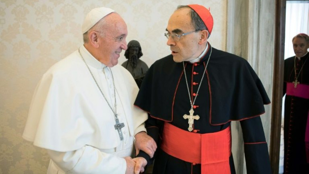 Папа Франциск не прие оставката на френския кардинал Барбарен