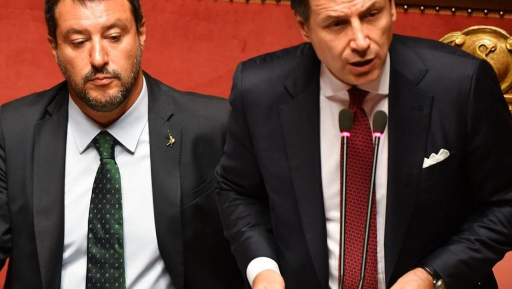 Президентът на Италия започва консултации в търсене на изход от политическата криза