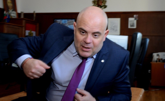 Етичната комисия реши, че Иван Гешев притежава морални качества за главен прокурор