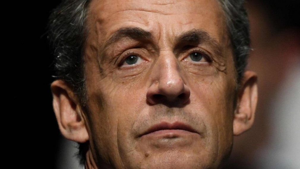 Саркози е задържан. Подозират, че Кадафи е финансирал кампанията му