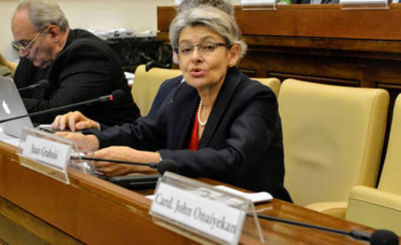 Ирина Бокова във Ватикана: Образованието е етичен императив