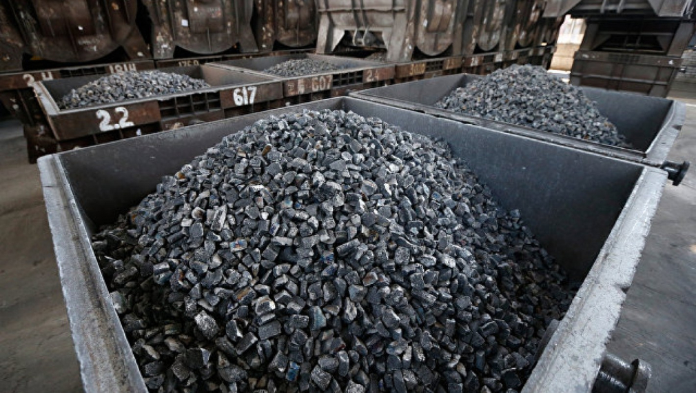 Украйна минава на американски въглища