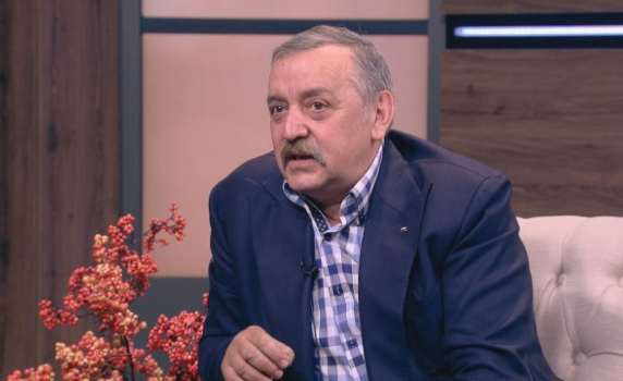 Проф. Кантарджиев: Ако случаите с COVID-19 се увеличават, ще предложа някои от мерките да се върнат