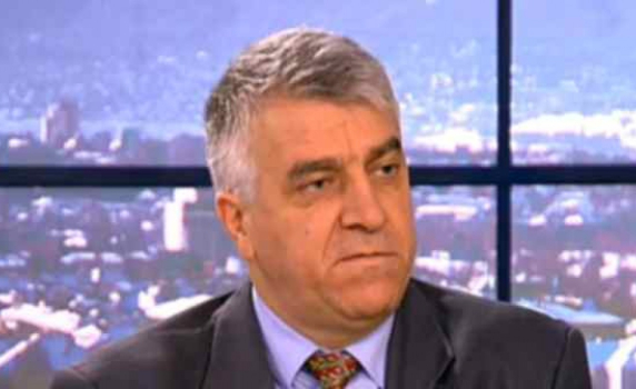 Р. Гечев: Никой не обсъжда излизане от валутния борд
