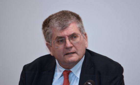 Еленко Божков: Няма нищо страшно договорите с американските централи да се прекратят