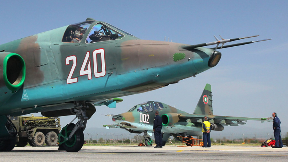 БСП поиска изслушване на двама министри за ремонта на Су-25 