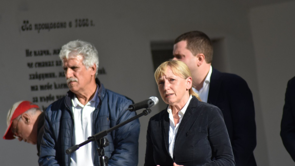 Елена Йончева: Ще спечелим тези избори заради България