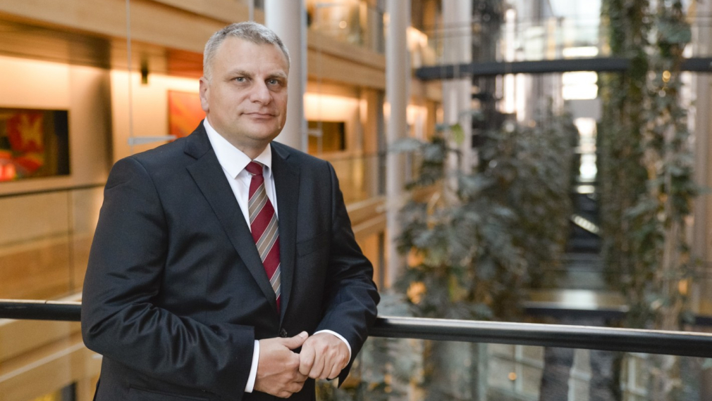 Курумбашев: Това правителство морално си е отишло
