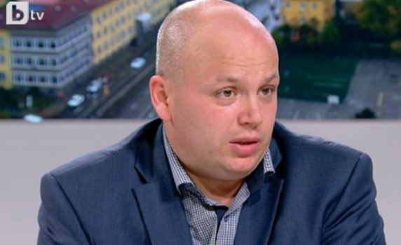 Александър Симов: Стилът на Нинова събуди БСП от политическата кома