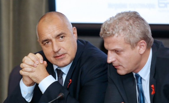 Ерменков: С Москов във властта, Борисов дискредитира себе си, но и ГЕРБ
