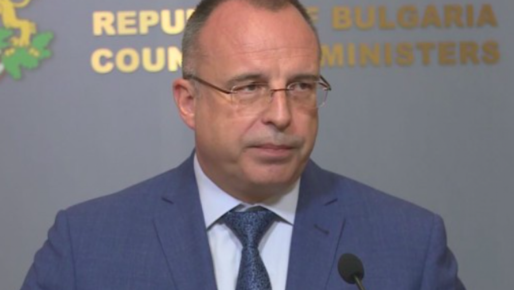 Държавата проверява всички къщи за гости