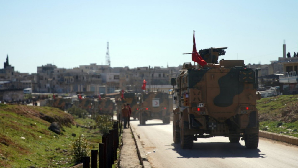 Сирийски самолети атакуваха турски конвой в Идлиб