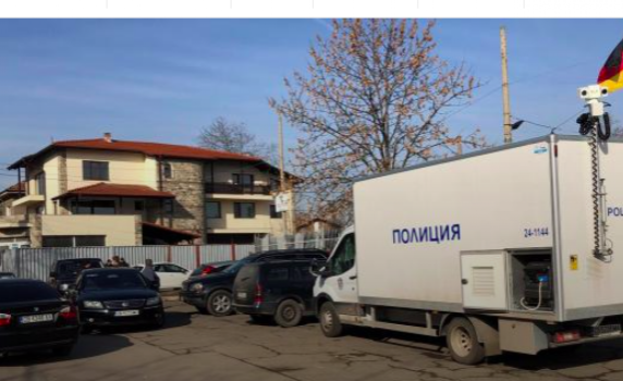 Двама полицаи подпомагали престъпна група от "Орландовци"
