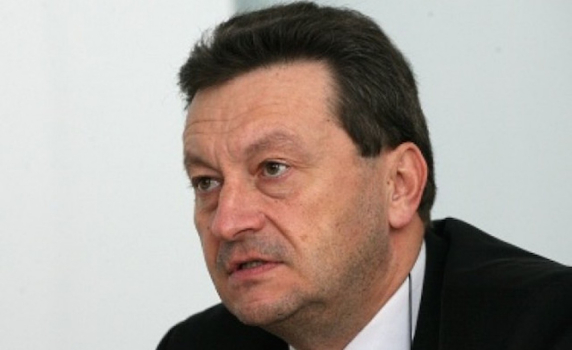 Ерменков: Медиите мълчат, когато се купуват гласове