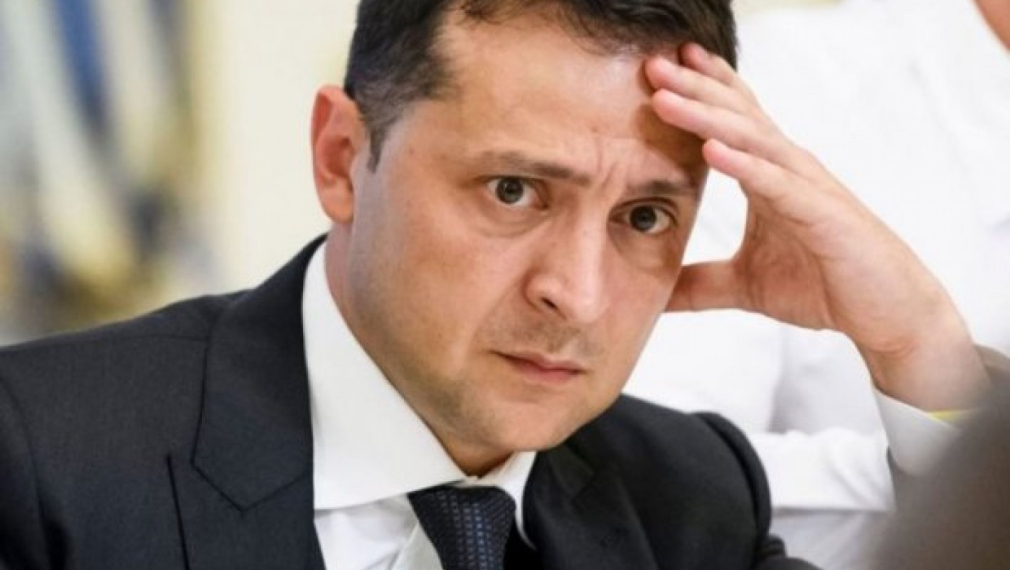 Зеленски моли Запада за помощ, за да избегне фалита на Украйна