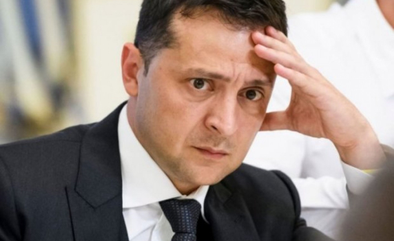 Зеленски моли Запада за помощ, за да избегне фалита на Украйна