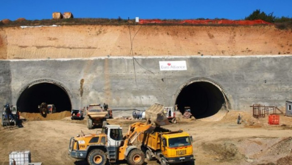 "Джи Пи груп" започва строежа на тунел "Железница", въпреки клетвите на Борисов 