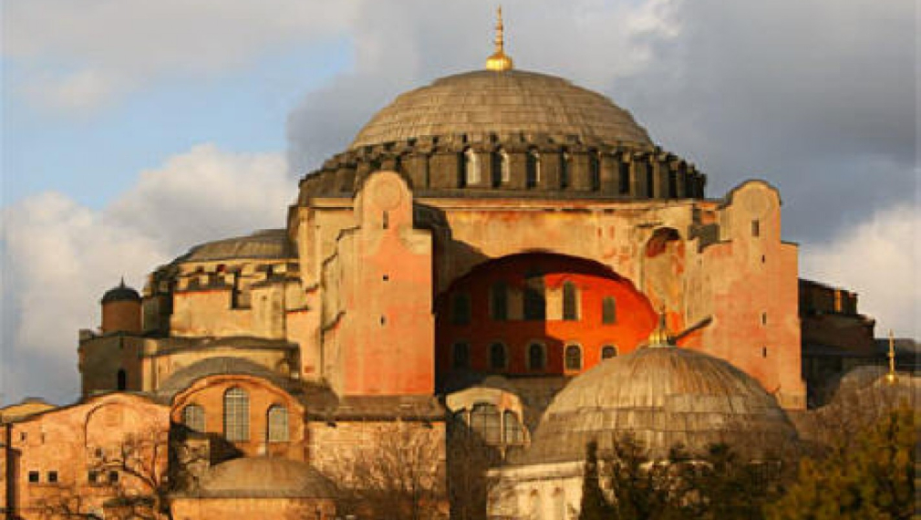 Ердоган заявил, че "Света София" може да бъде отворена като джамия