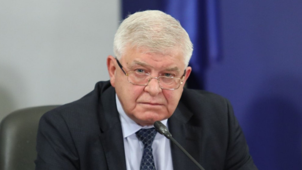 Анананиев до Нинова: Може да проведете събора на Бузлуджа
