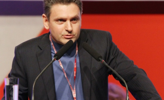 Николай Малинов: Естествено е Русия да предпочита Тръмп