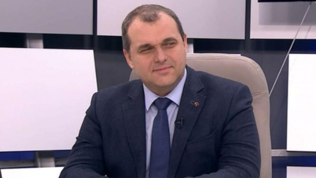 ДПС неистово купуваше гласове, обяви Искрен Веселинов
