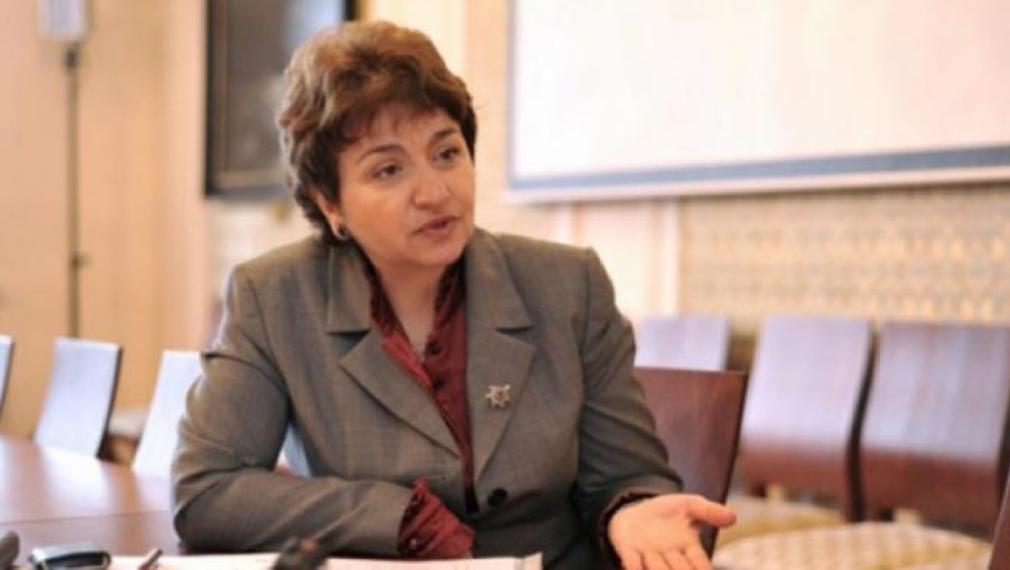 Правителството уреди Меглена Плугчиева с четвърти посланически мандат