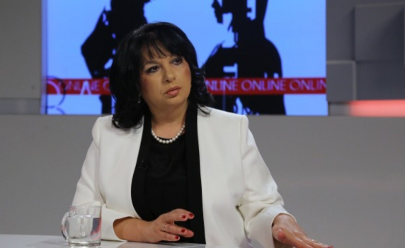 Петкова за „Белене”: От дефекта трябва да постигнем ефект