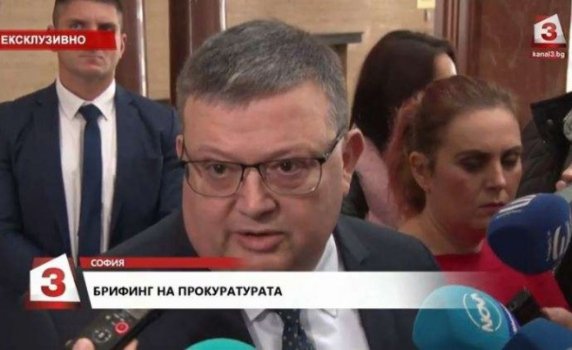 Цацаров: Отново ще гласувам за Иван Гешев