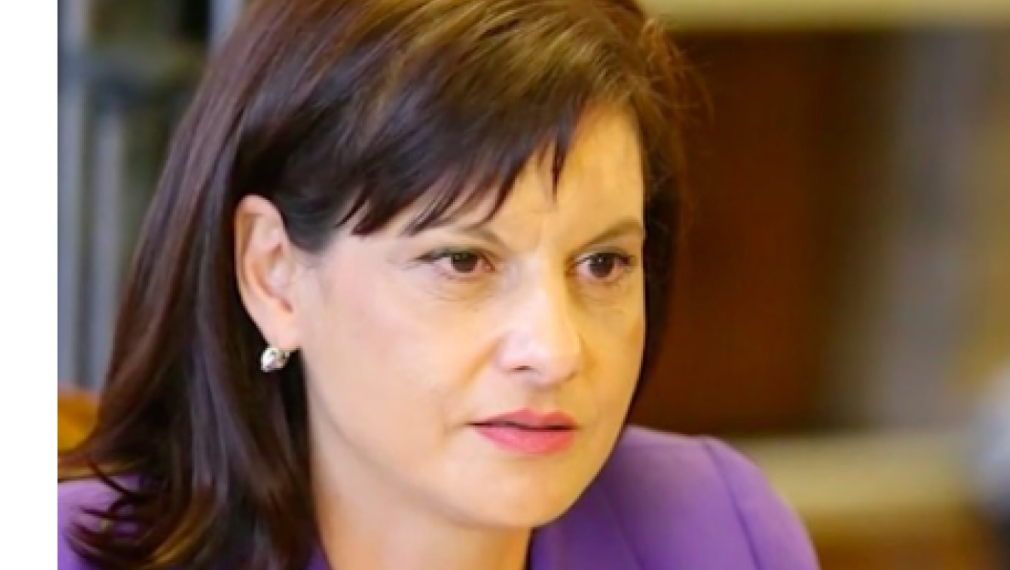 Дариткова: Тонът в изказа на президента не е институционален