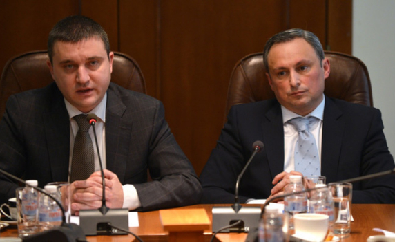 Въпрос към Миленков и Горанов: Къде похарчиха над  120 млн. лв. синдиците на КТБ?
