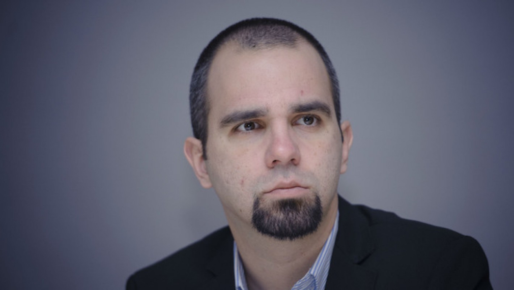 Първан Симеонов: Корнелия Нинова стъпва по минно поле
