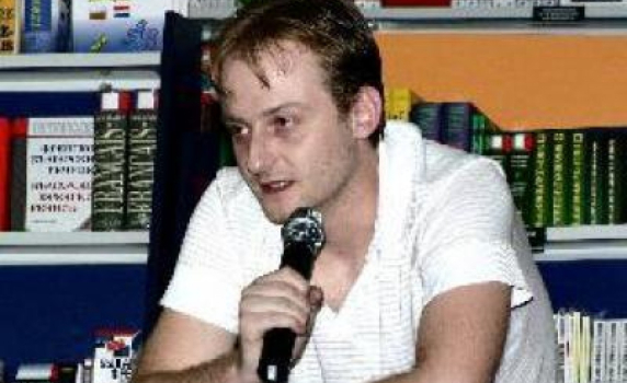 Димитър Златков заплашвал бившата адвокатка на „Уикенд”. Зам. главният прокурор Найденов й обещал да говори с депутата Пеевски, защото „с правни средства нищо няма да постигне”

