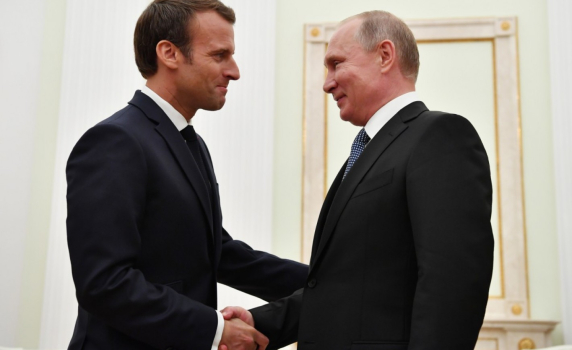 Русия е доволна от ветото на Макрон срещу Северна Македония и Албания