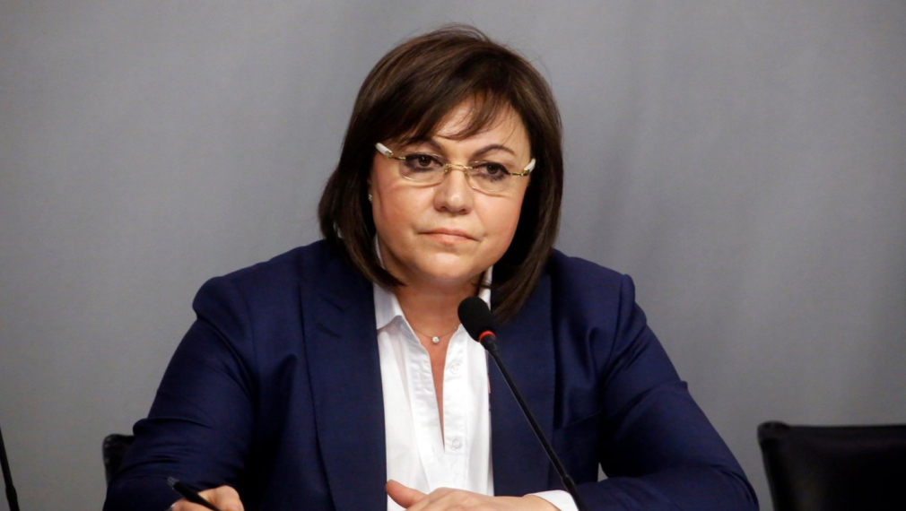 Нинова: Употребиха гнева на хората срещу политиците, за да легализират обръчите си от фирми