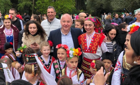 Станишев: Там, където има българи по света, там е България!