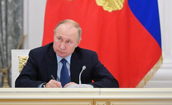 Путин: Пещерни русофоби обявиха война на руския език по цял свят