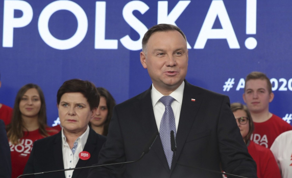 Полският президент определи ЛГБТ движението като „необолшевизъм“