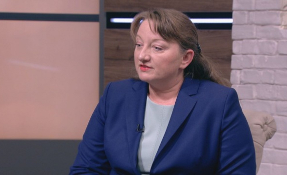 Деница Сачева: Няма тема за оставката на Борисов 
