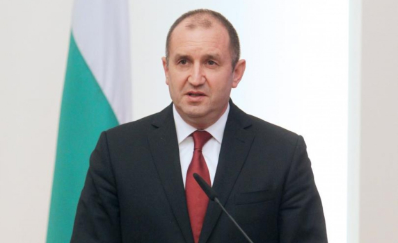 Румен Радев се ползва с най-високо доверие