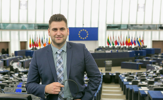 Андрей Новаков: Победа на българските превозвачи, капитулация на пакета „Макрон“