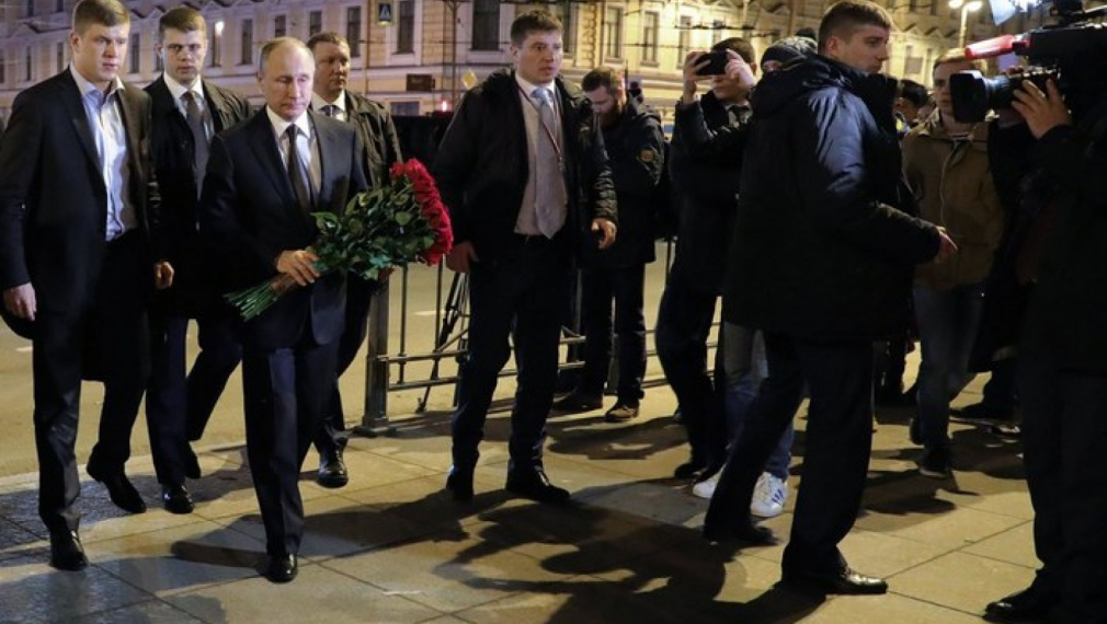 След атентата Лондон получи съболезнования, Санкт Петербург получи мълчание