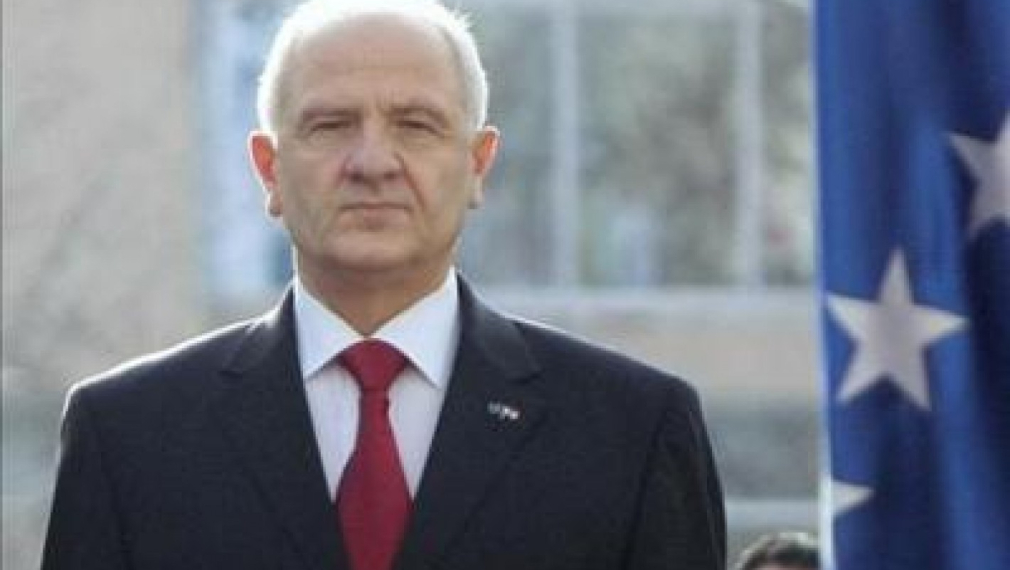 Президентът на Косово подаде оставка