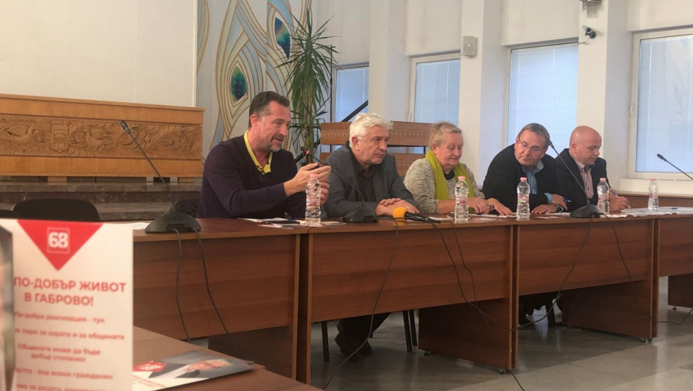 Иво Христов в Габрово: У нас все повече „опозиция“ се приравнява към „конспирация“, а това е белег на диктатура