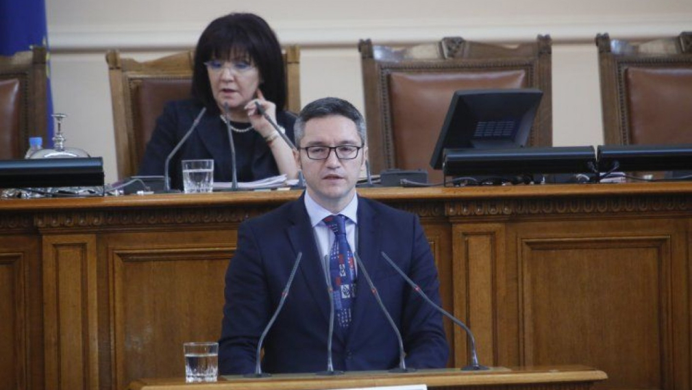Кристиан Вигенин: Да върнем парламентарния контрол